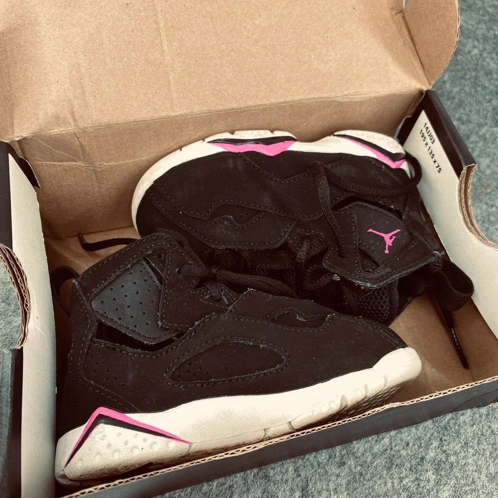 Jordan air true